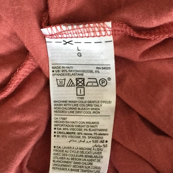 NWOT Old Navy Women's Sleeveless Top in Rust Large - Picture 4 of 4